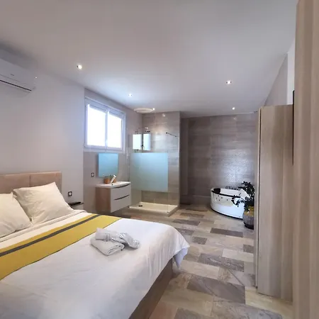 Zwischen Und Land By Interhome *